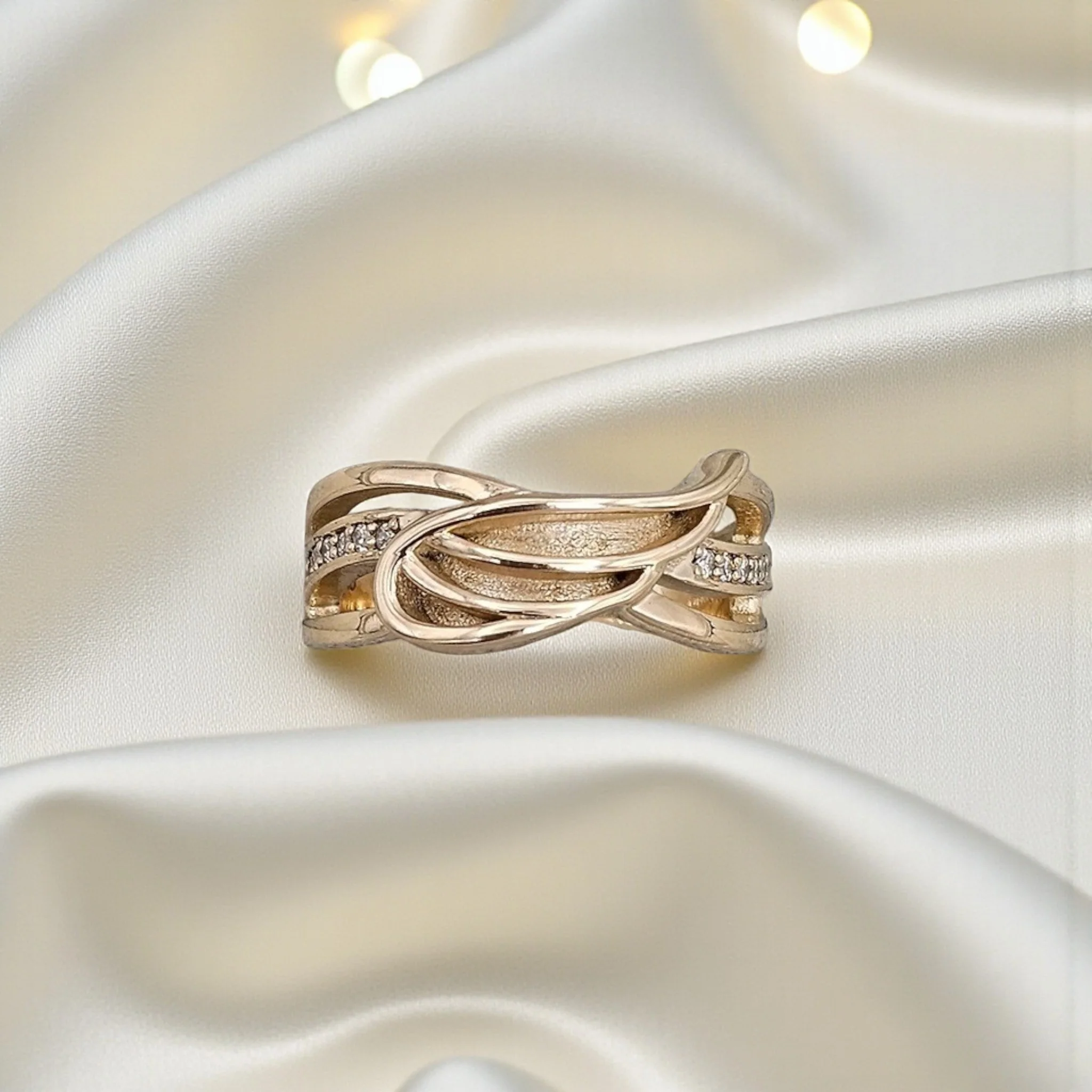 9ct Gold Angel Wing Ring ***Made to Order*** - Image 2