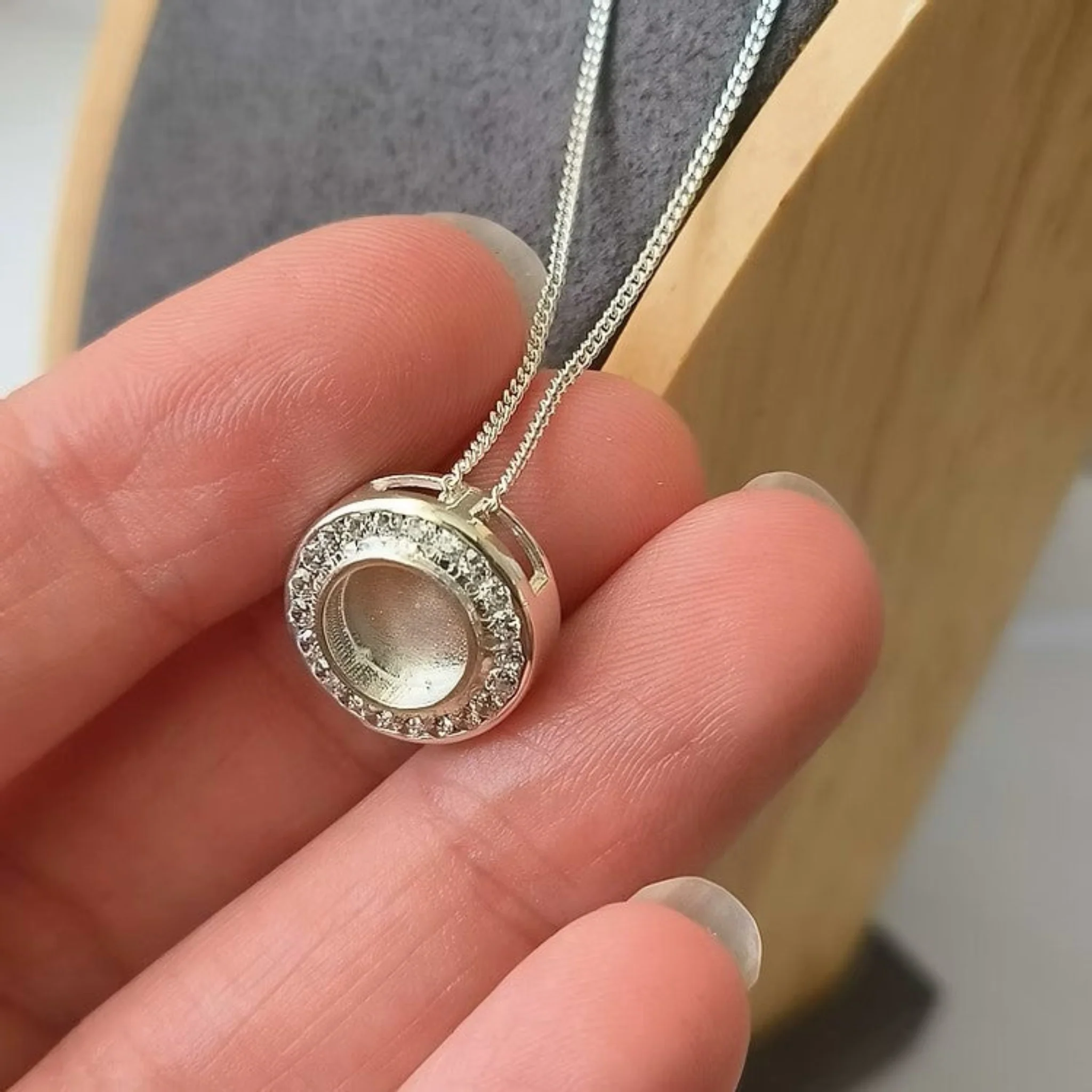 Alderan Pendant - Image 4