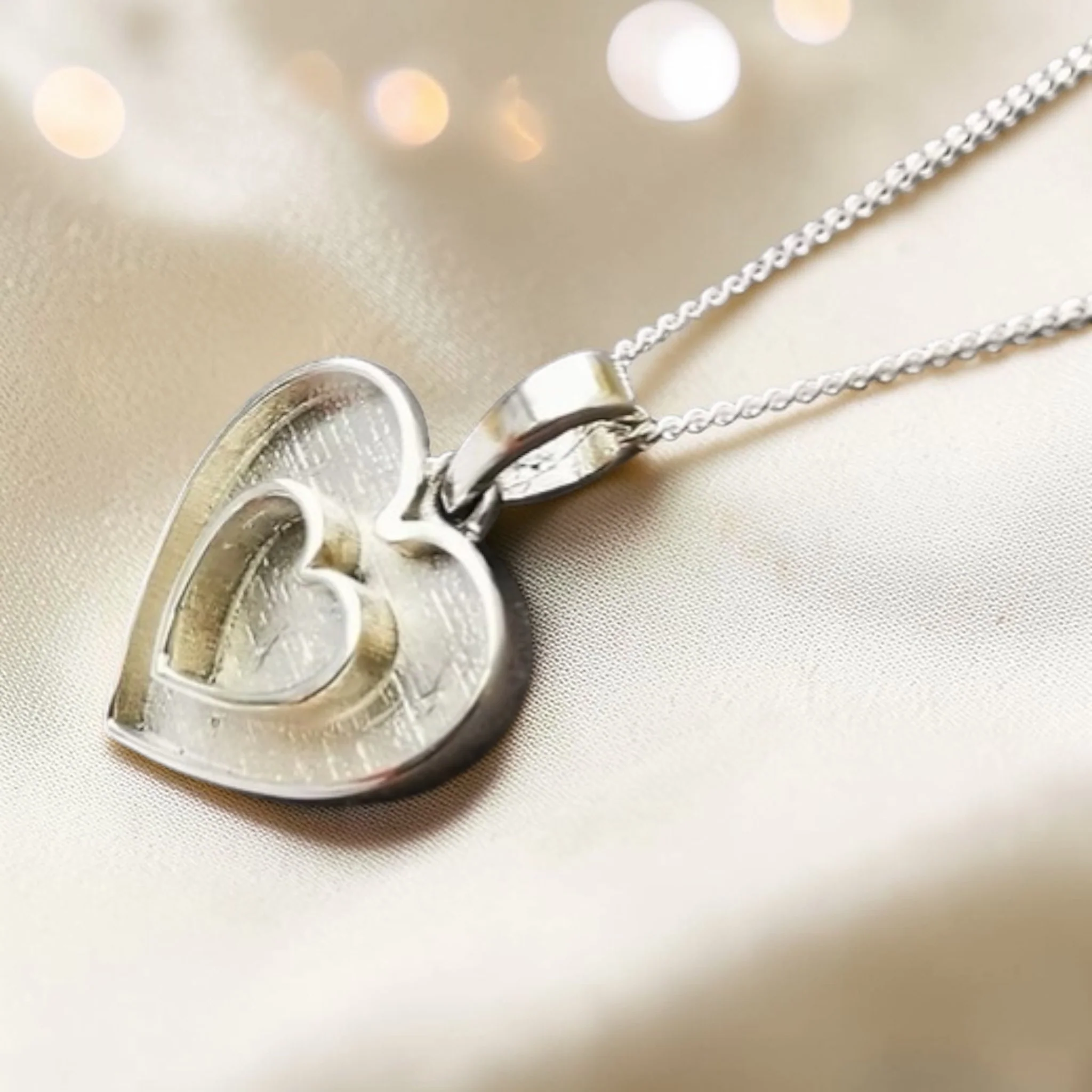 Shaula Pendant - Image 2