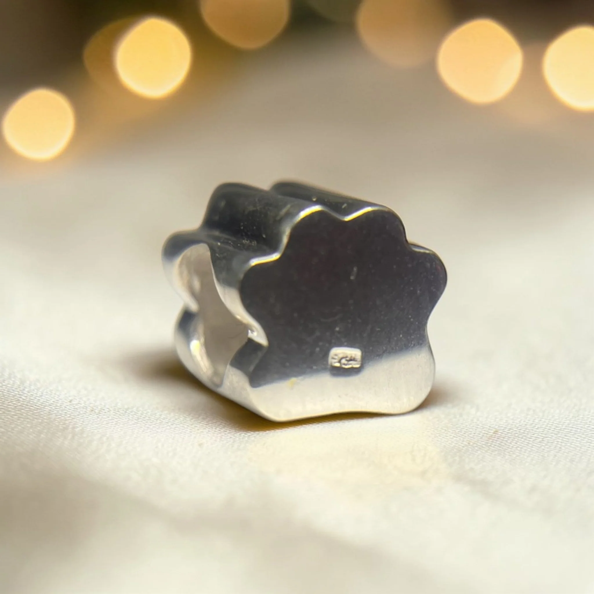 Lily Paw Charm - Image 3