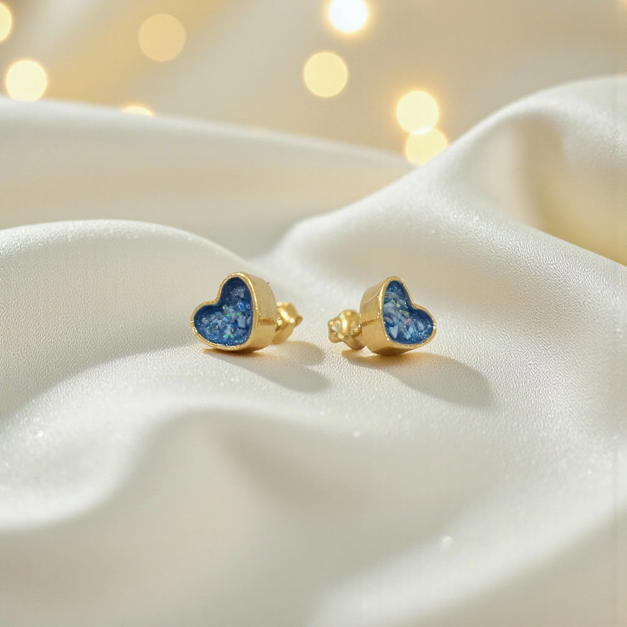 9ct Gold Small Heart Studs