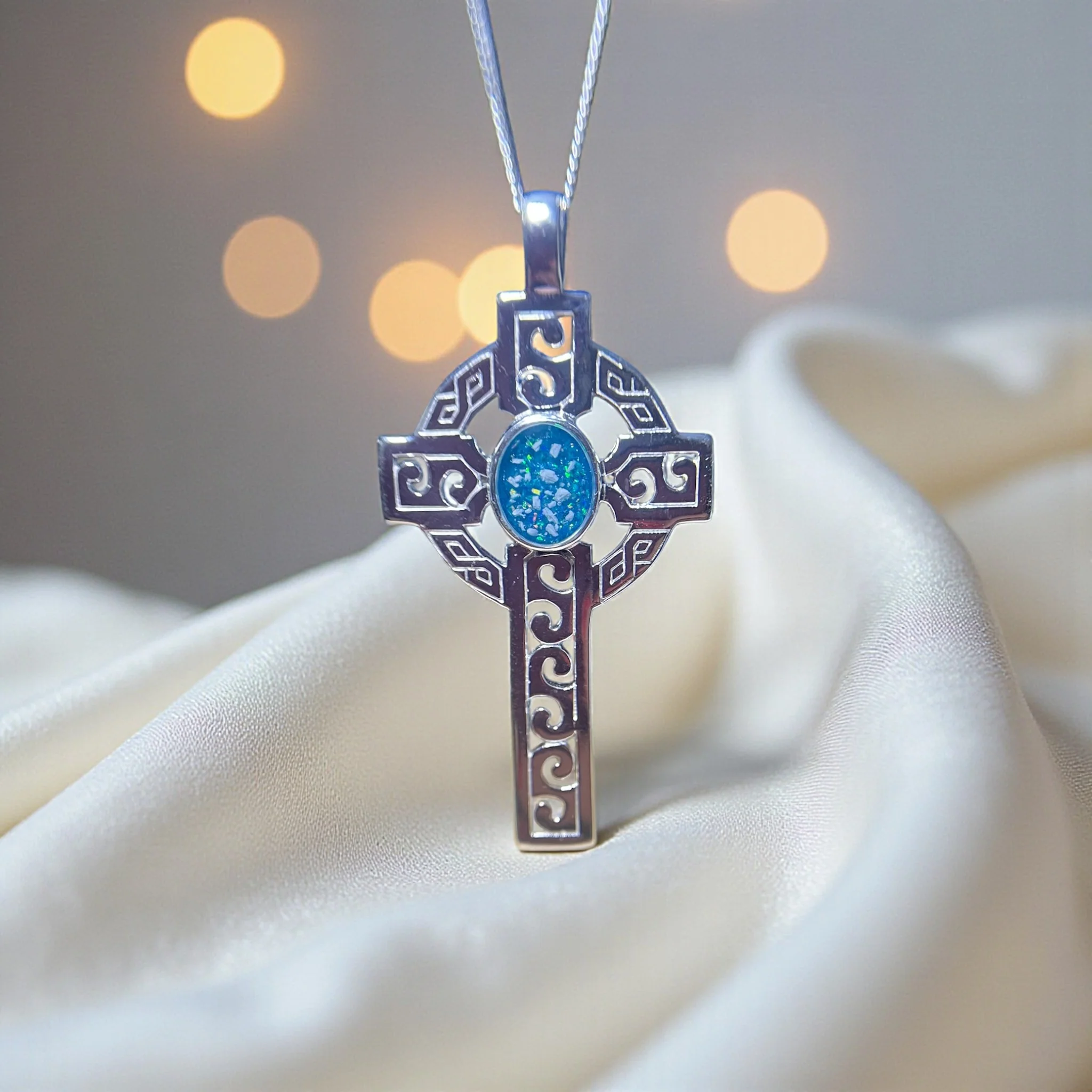 Anam Cross