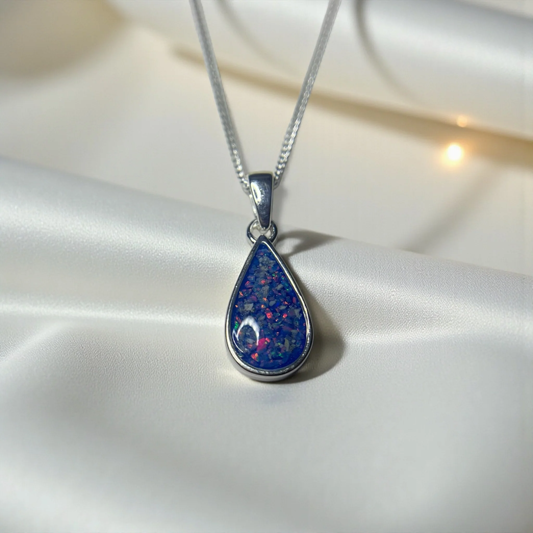 Vega Pendant - Image 3