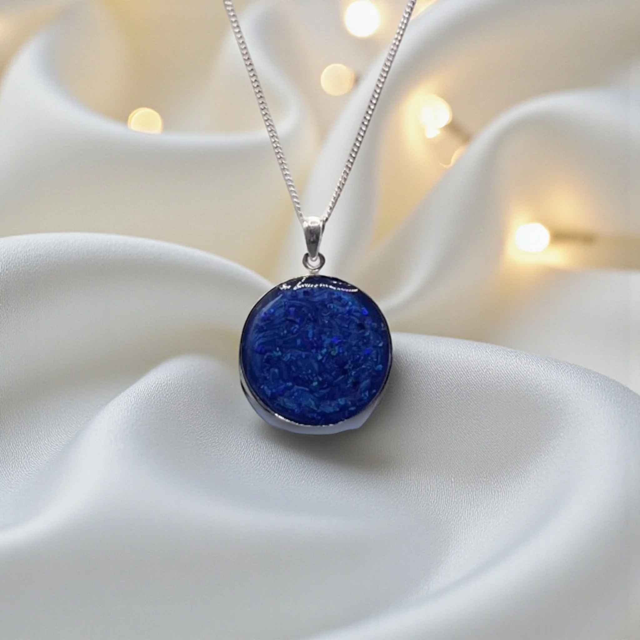 Mirfa Locket