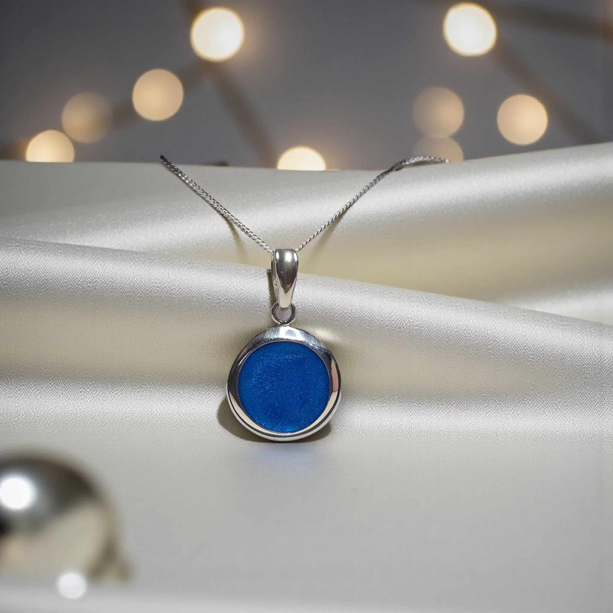 Altair Pendant - Image 2