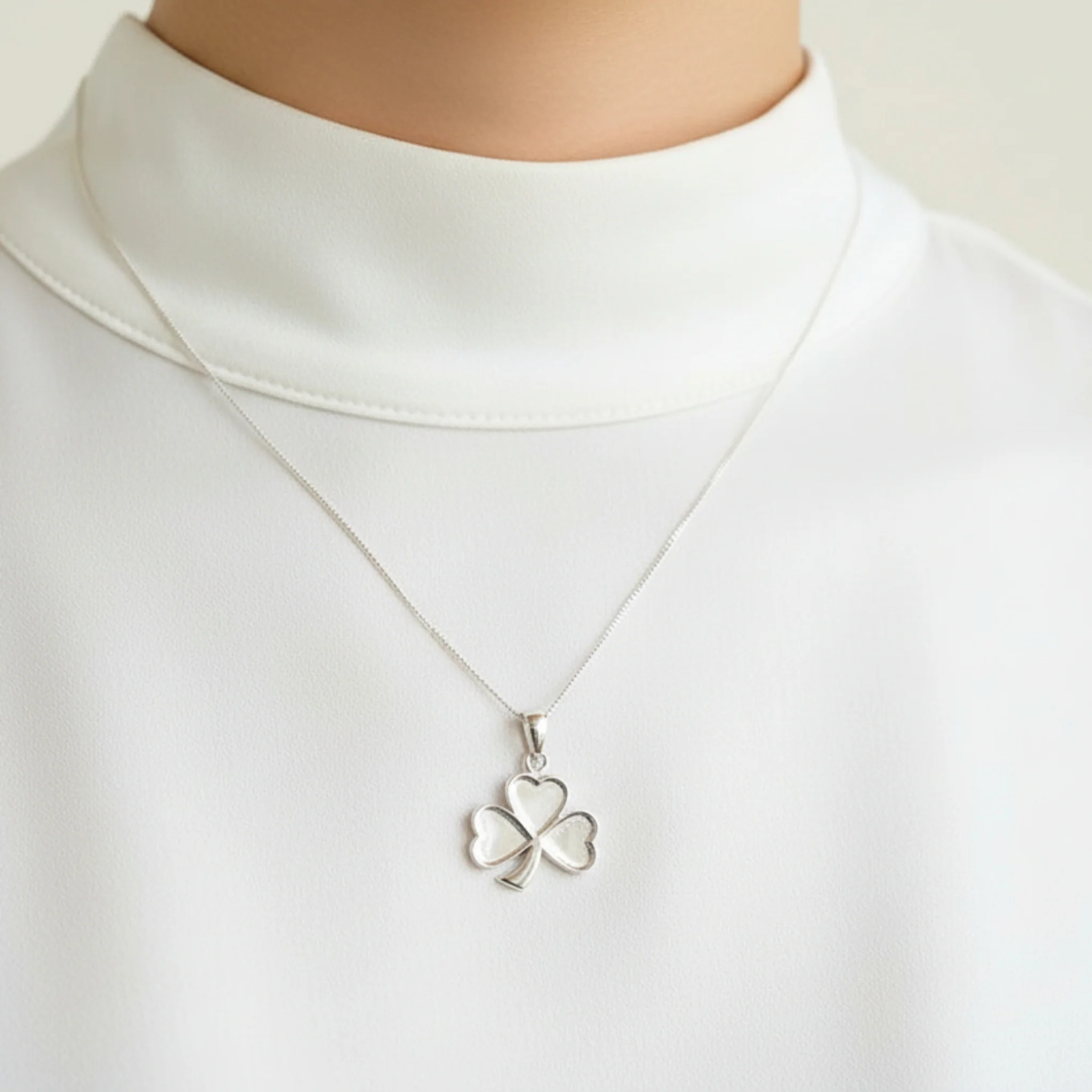 Alphecca Pendant - Image 3