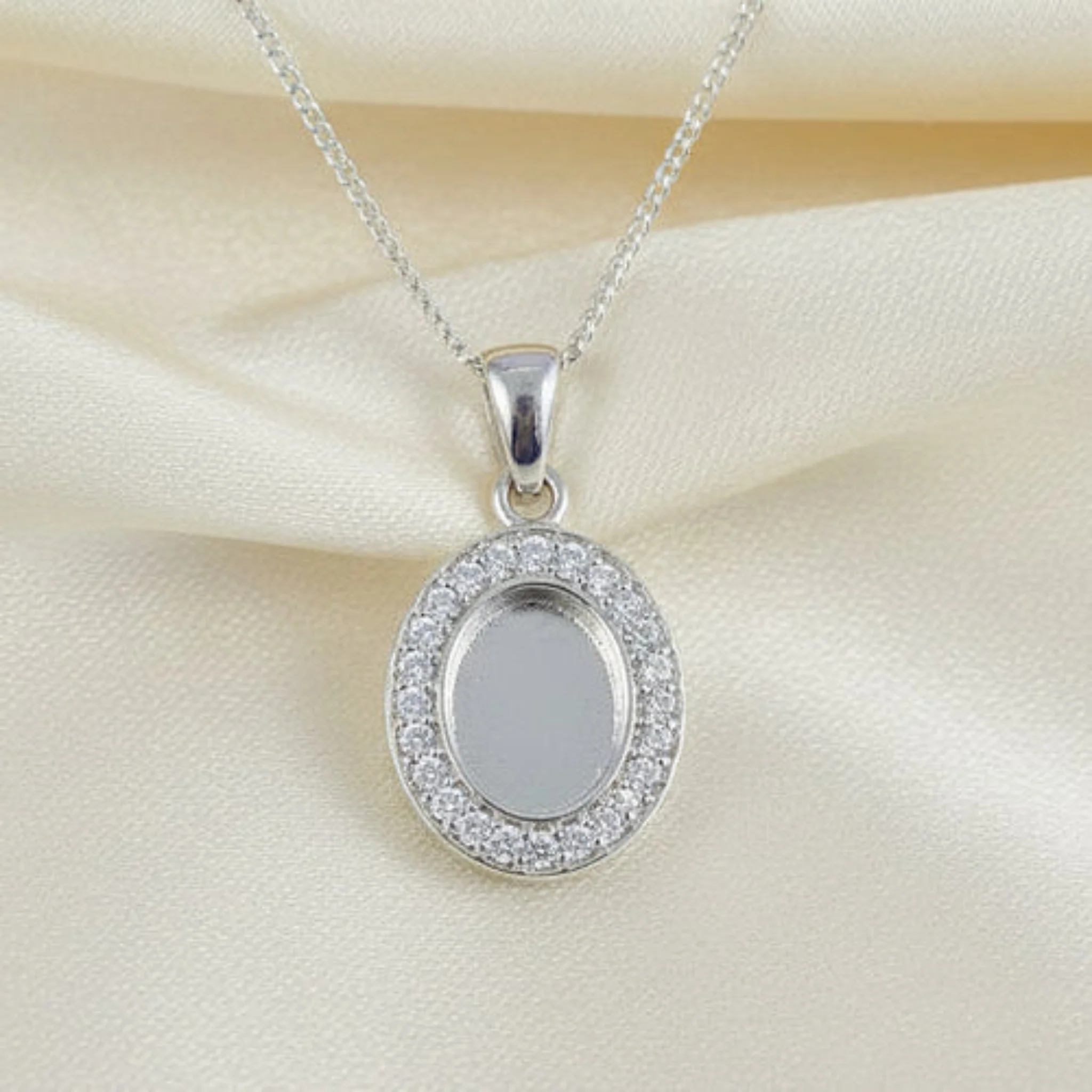 Celae Pendant - Image 2