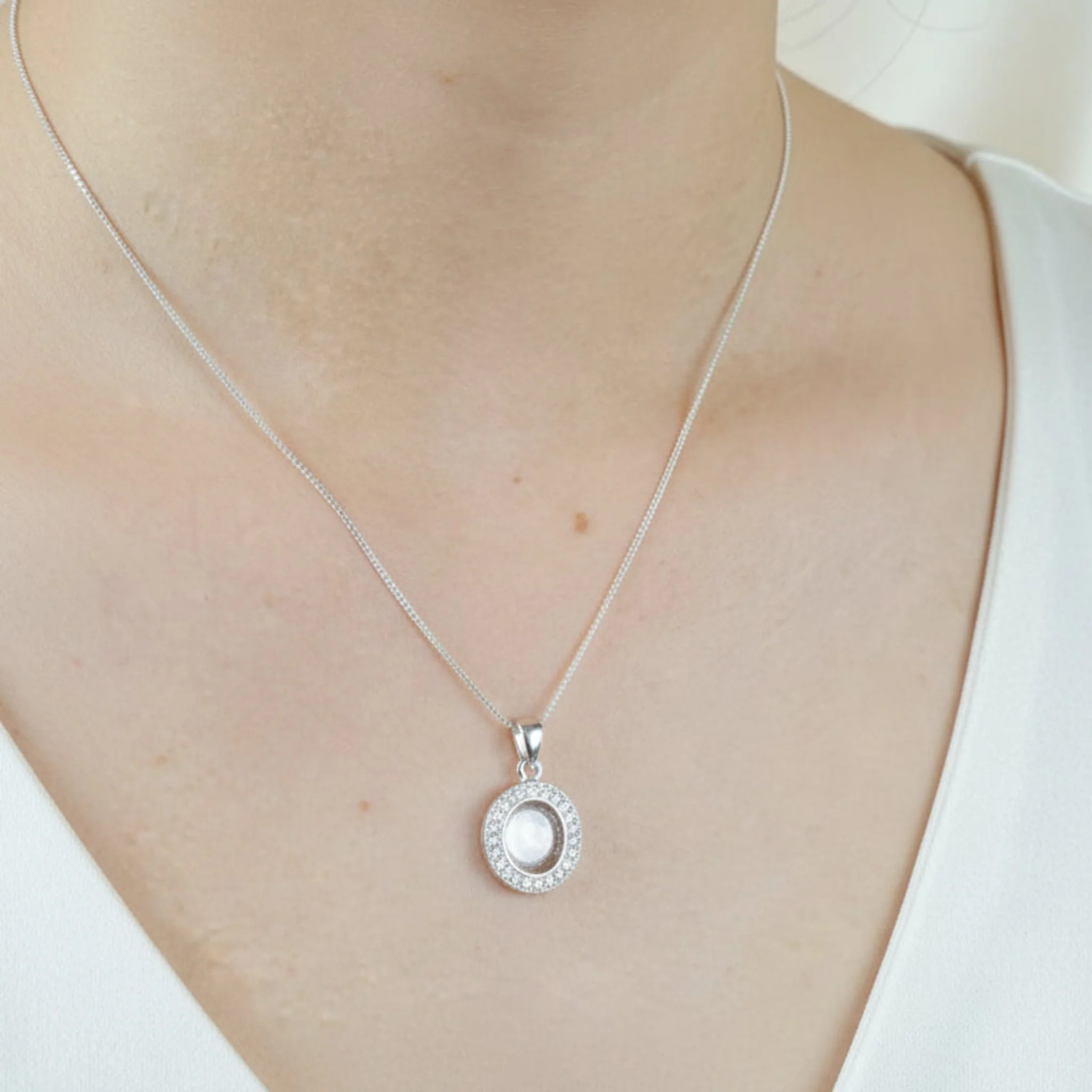 Celae Pendant - Image 3