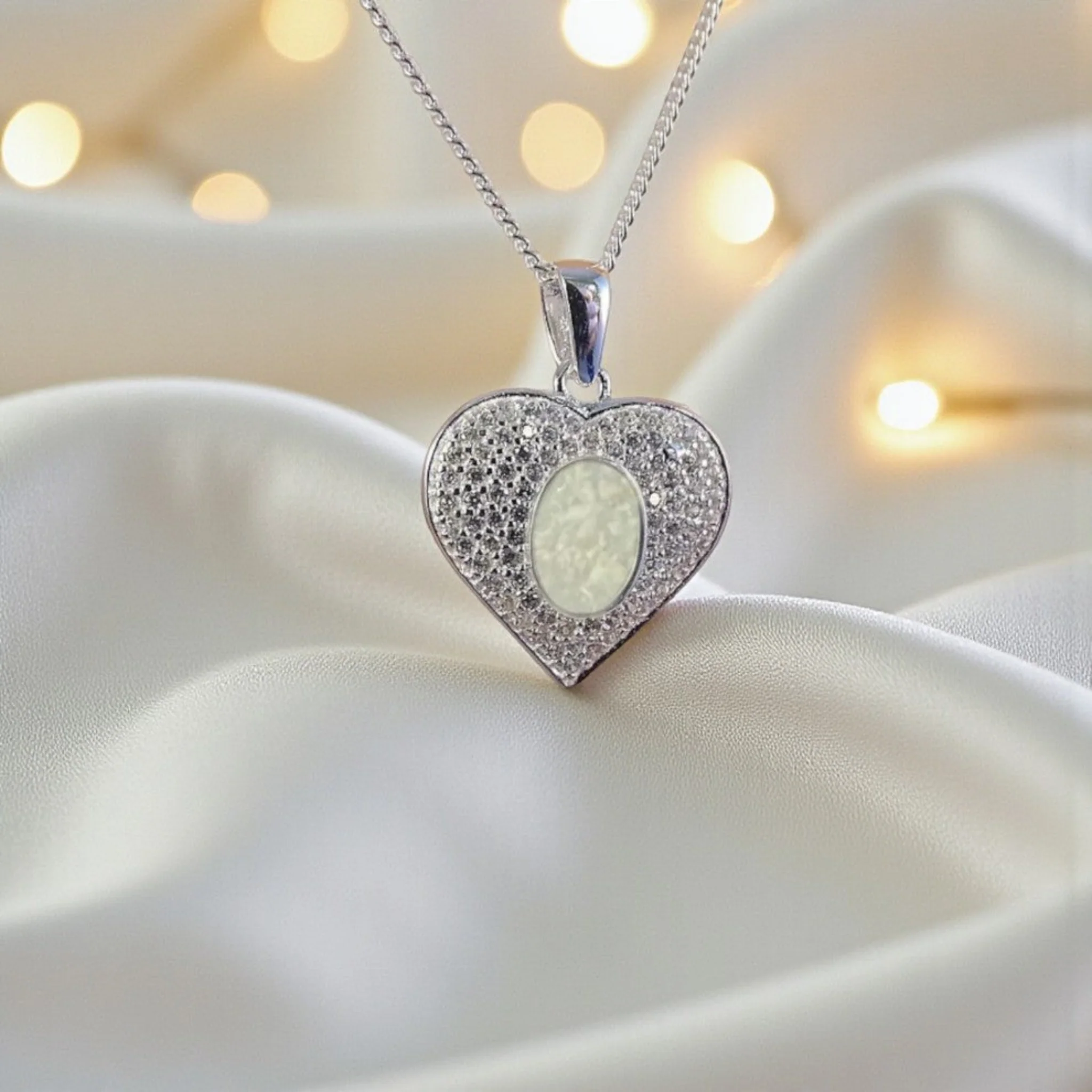 Maia Pendant