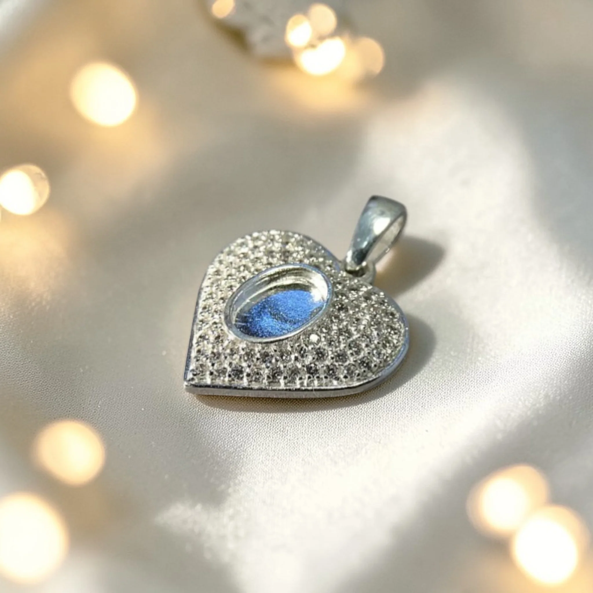 Maia Pendant - Image 2