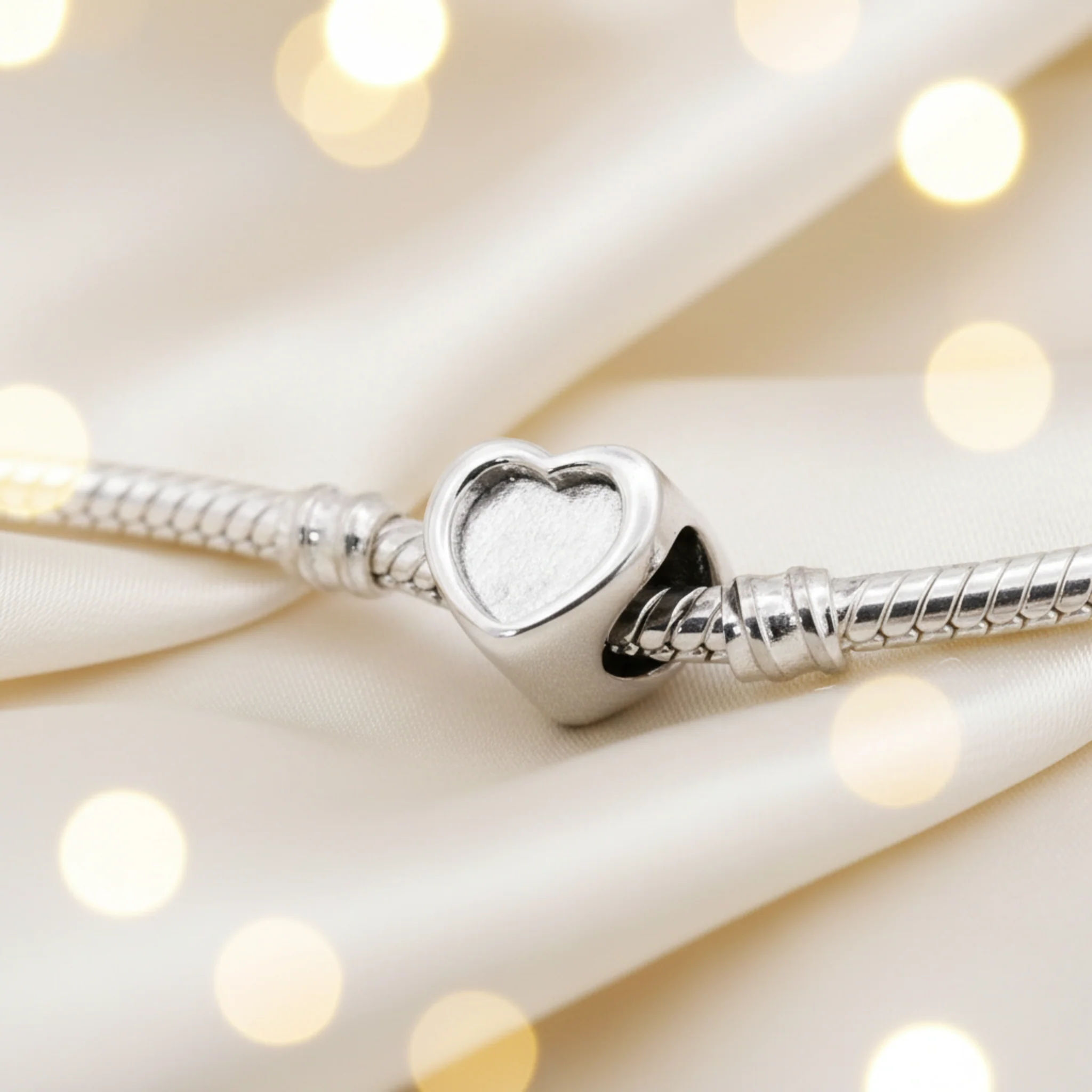 Thick trim Heart Charm - Image 2